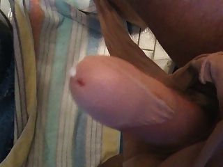 wichsen_solo_in_strumpfhose